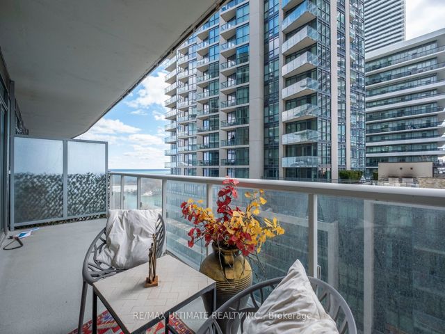 807 - 110 Marine Parade Dr