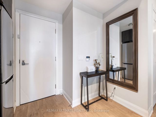 807 - 110 Marine Parade Dr