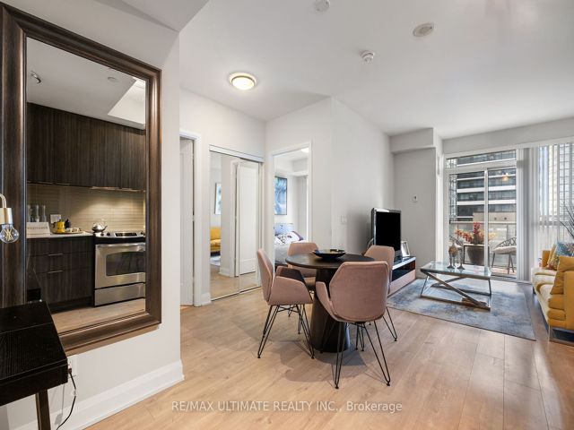 807 - 110 Marine Parade Dr