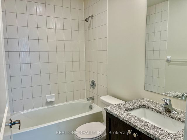 1711 - 38 Annie Craig Dr