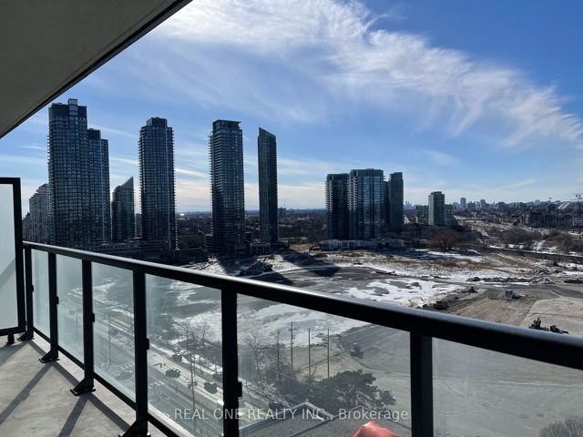 1711 - 38 Annie Craig Dr
