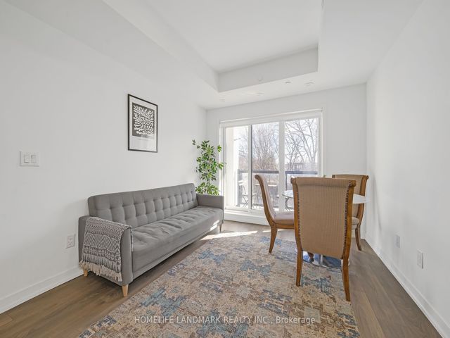 303 - 135 Canon Jackson Dr