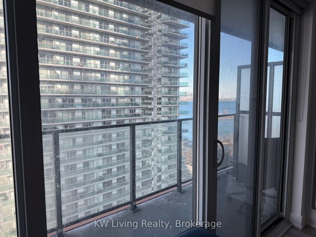 1713 - 30 Shore Breeze Dr