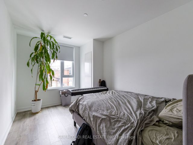 314 - 3100 Keele St