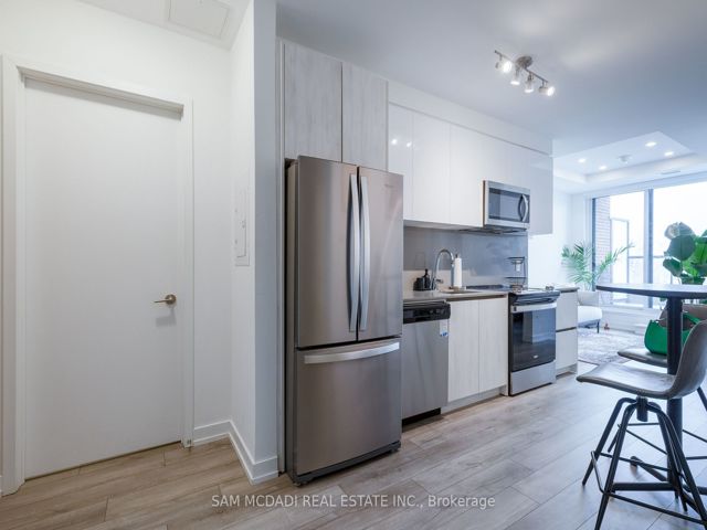 314 - 3100 Keele St