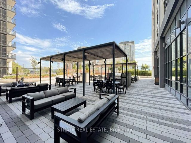 1606 - 7 Mabelle Ave