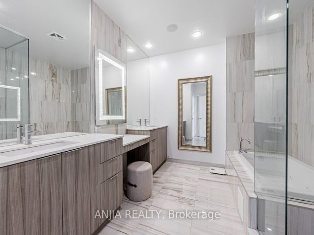 LPH01 - 80 Marine Parade Dr