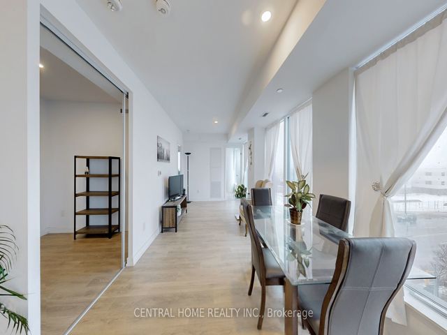 626 - 1100 Sheppard Ave W