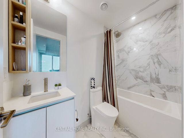 626 - 1100 Sheppard Ave W