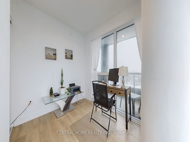 626 - 1100 Sheppard Ave W