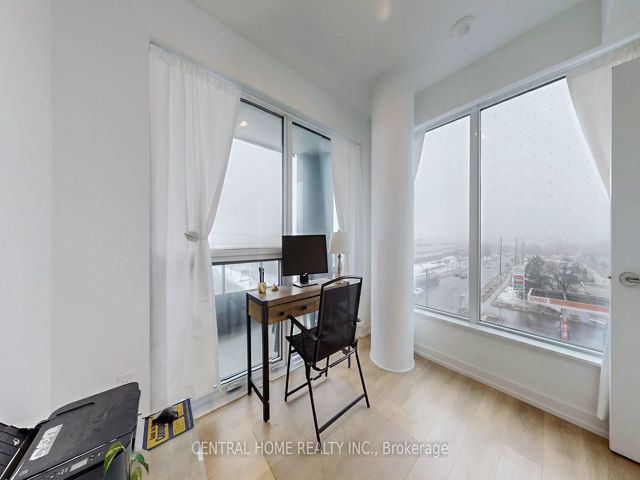 626 - 1100 Sheppard Ave W