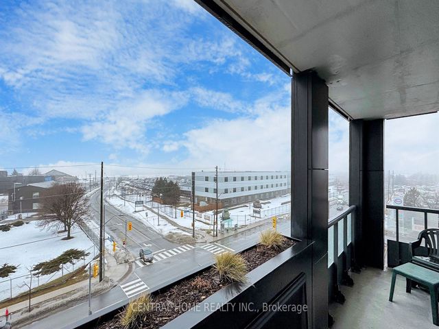 626 - 1100 Sheppard Ave W