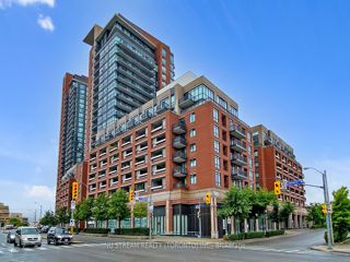 812 - 800 Lawrence Ave W