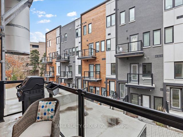 216 - 402 The East Mall  E