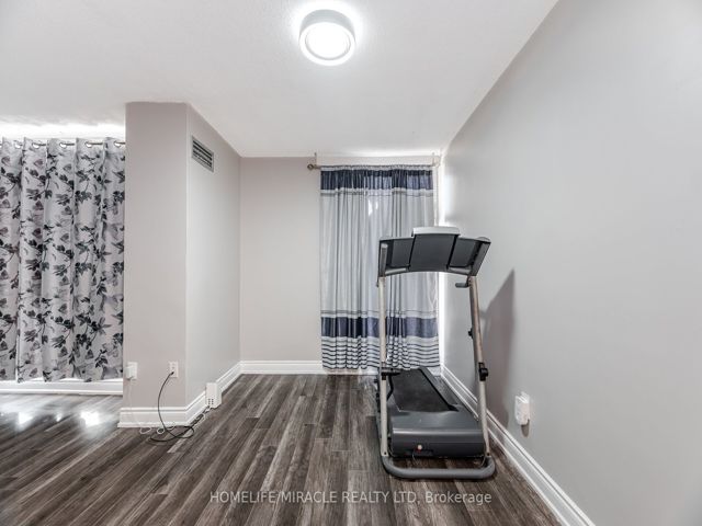 111 - 2 Valhalla Inn Rd