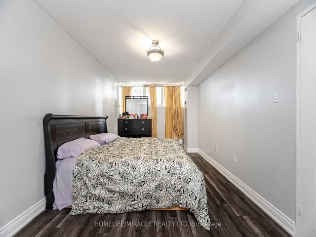 111 - 2 Valhalla Inn Rd