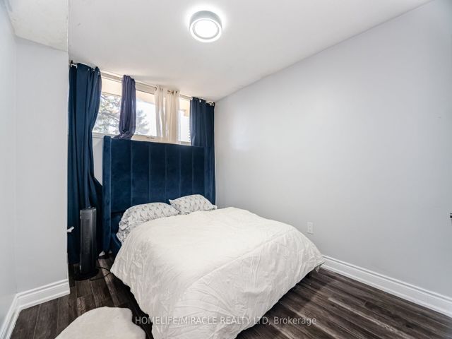 111 - 2 Valhalla Inn Rd