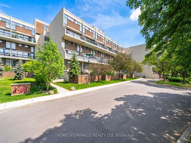 111 - 2 Valhalla Inn Rd