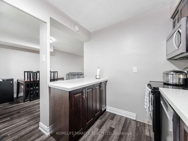 111 - 2 Valhalla Inn Rd