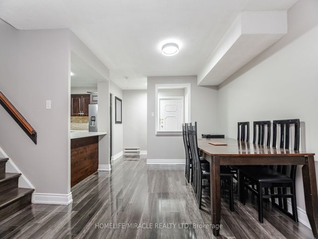 111 - 2 Valhalla Inn Rd