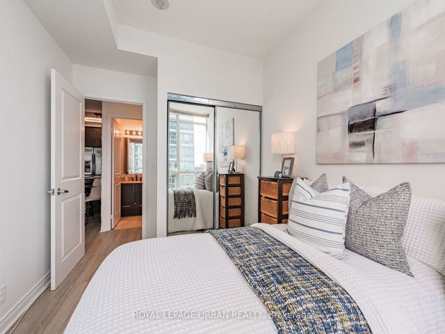 1205 - 1910 Lakeshore Blvd W