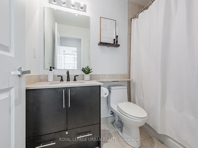 1205 - 1910 Lakeshore Blvd W