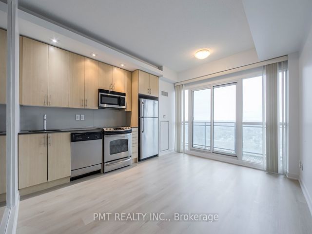 2722 - 165 Legion Rd N