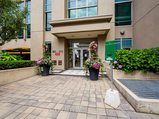 2722 - 165 Legion Rd N
