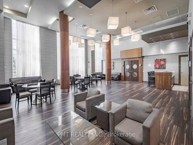 2722 - 165 Legion Rd N