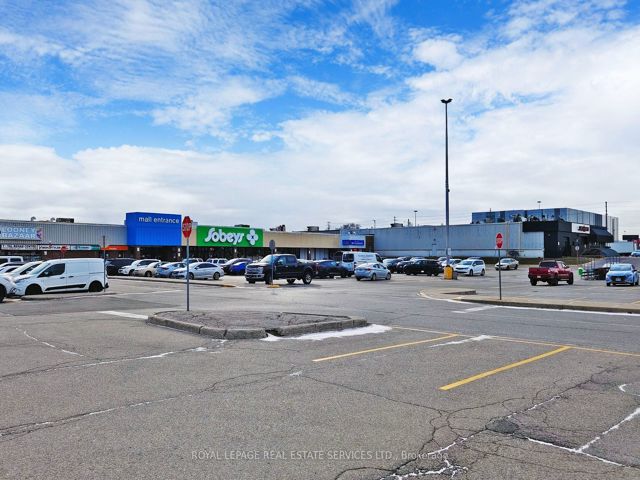 PH4 - 1195 The Queensway Ave