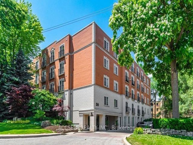 304 - 30 Anglesey Blvd