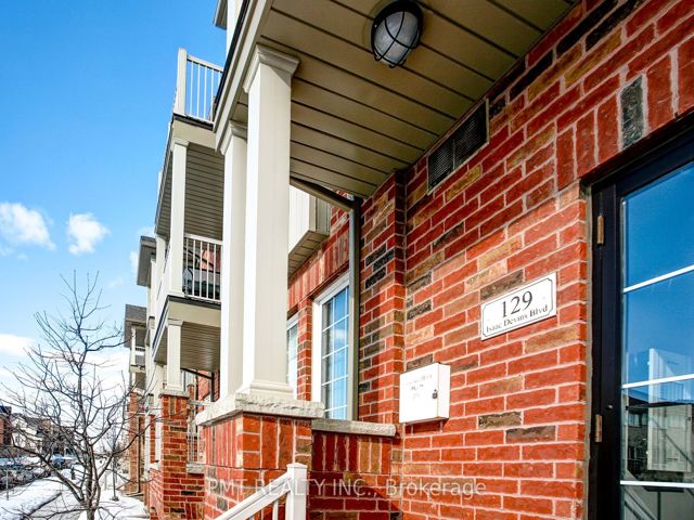 7 - 129 Issac Devins Blvd