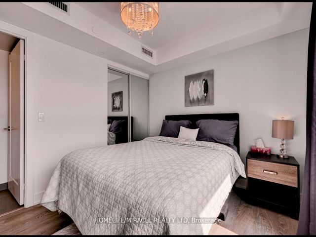 1123 - 9 Mabelle Ave