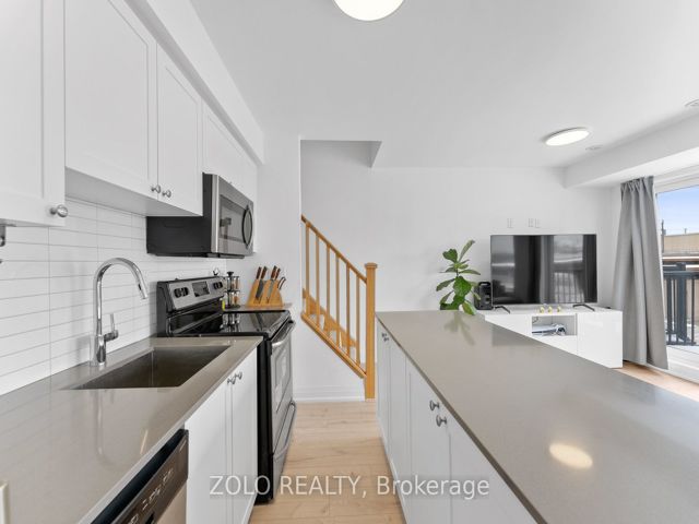 4 - 171 William Duncan Rd