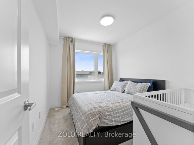 4 - 171 William Duncan Rd