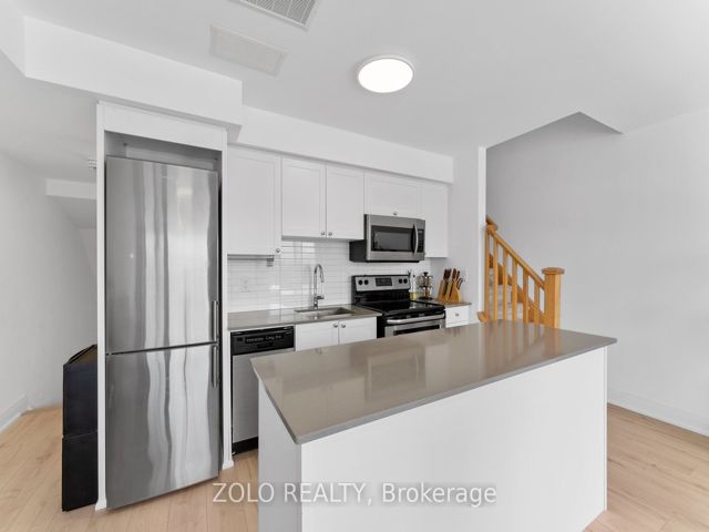 4 - 171 William Duncan Rd