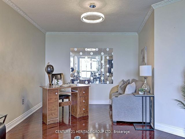 1205 - 5 Rowntree Rd