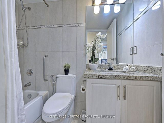 1205 - 5 Rowntree Rd