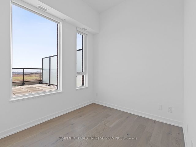 1216 - 3100 Keele St