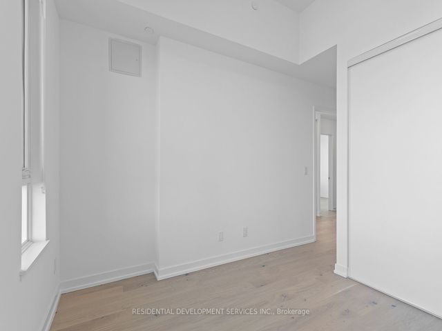 1216 - 3100 Keele St