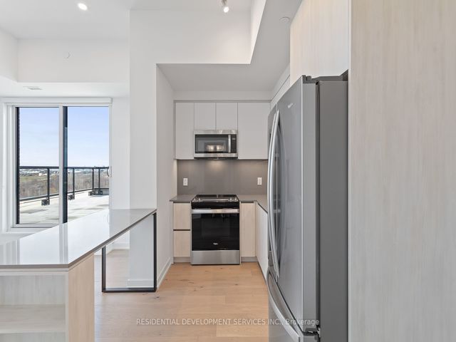 1216 - 3100 Keele St