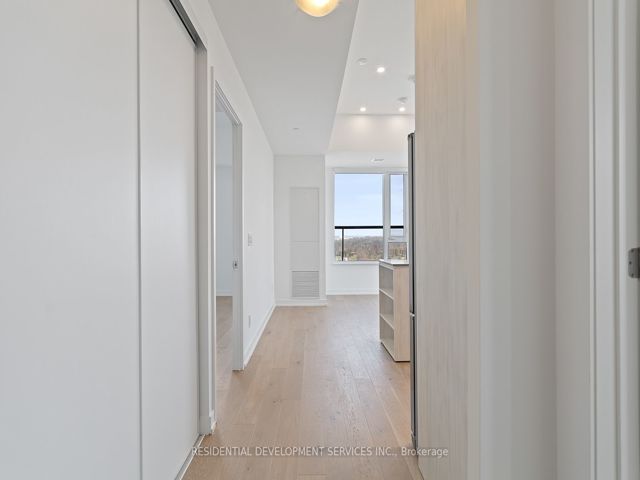 1216 - 3100 Keele St