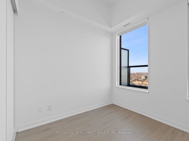 1216 - 3100 Keele St