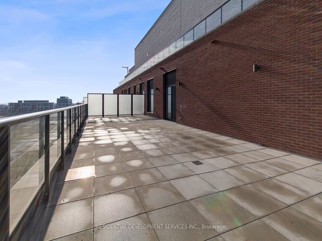 1217 - 3100 Keele St