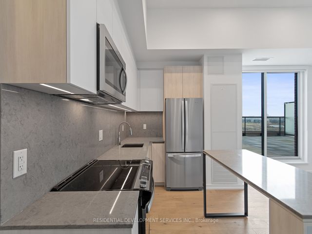 1217 - 3100 Keele St