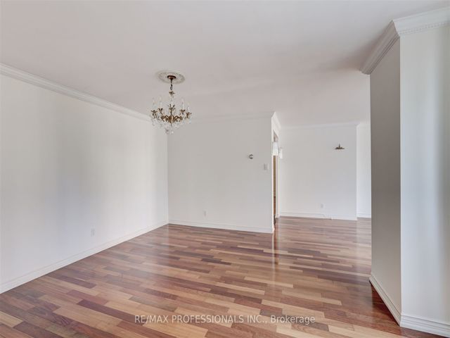 205 - 2287 Lake Shore Blvd W