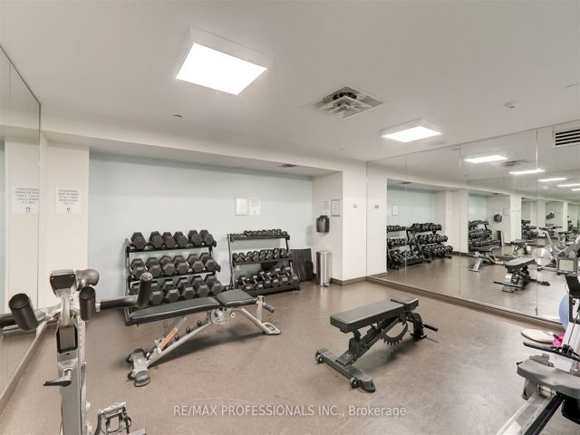 205 - 2287 Lake Shore Blvd W