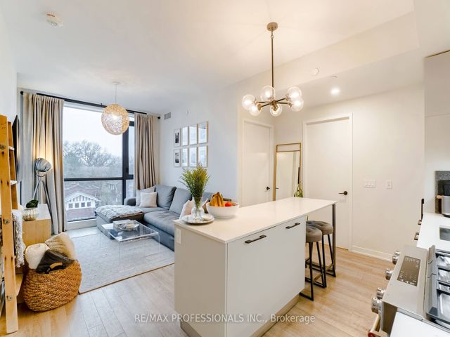 508 - 2118 Bloor St W