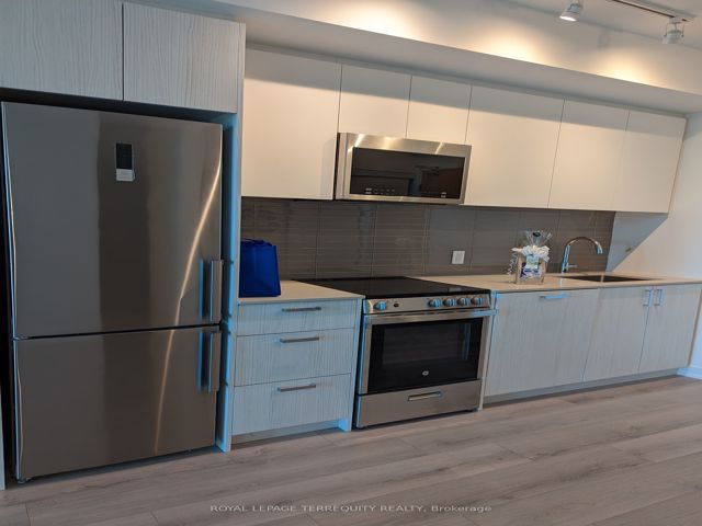 529 - 1787 St Clair Ave W