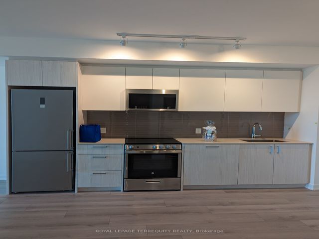 529 - 1787 St Clair Ave W